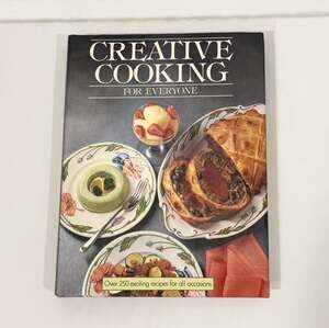 Hamlyn Creative Cooking for Everyone Cookbook by Müller & Piepenbrock 1982